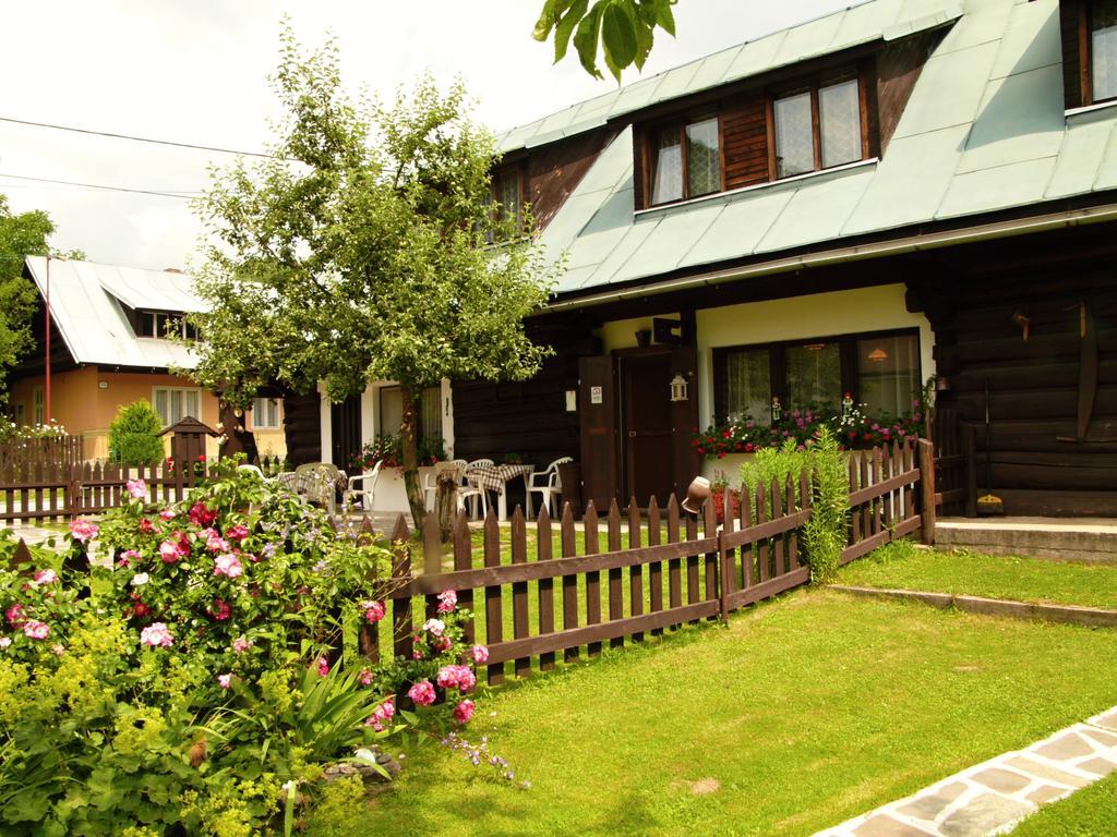 Penzion Encian Mýto pod Ďumbierom Exterior foto